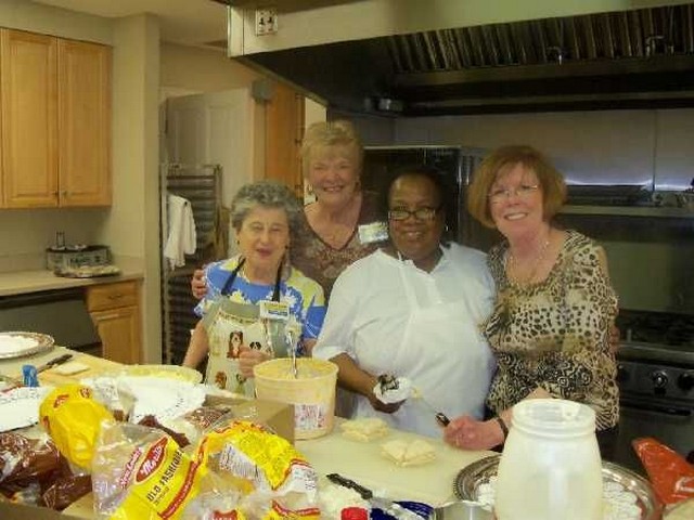 Happy kitchen crew.jpg